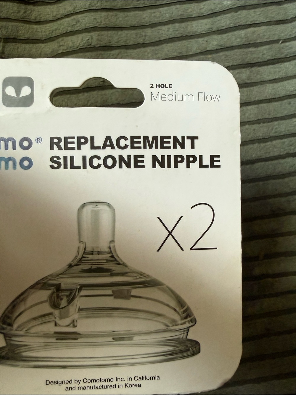 Comotomo Replacement Silicone Medium Flow Nipple Set - Clear (2 Pack) NIB